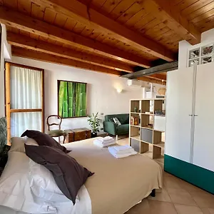 Appartamento Bright, Cozy In The Heart Of, Verona